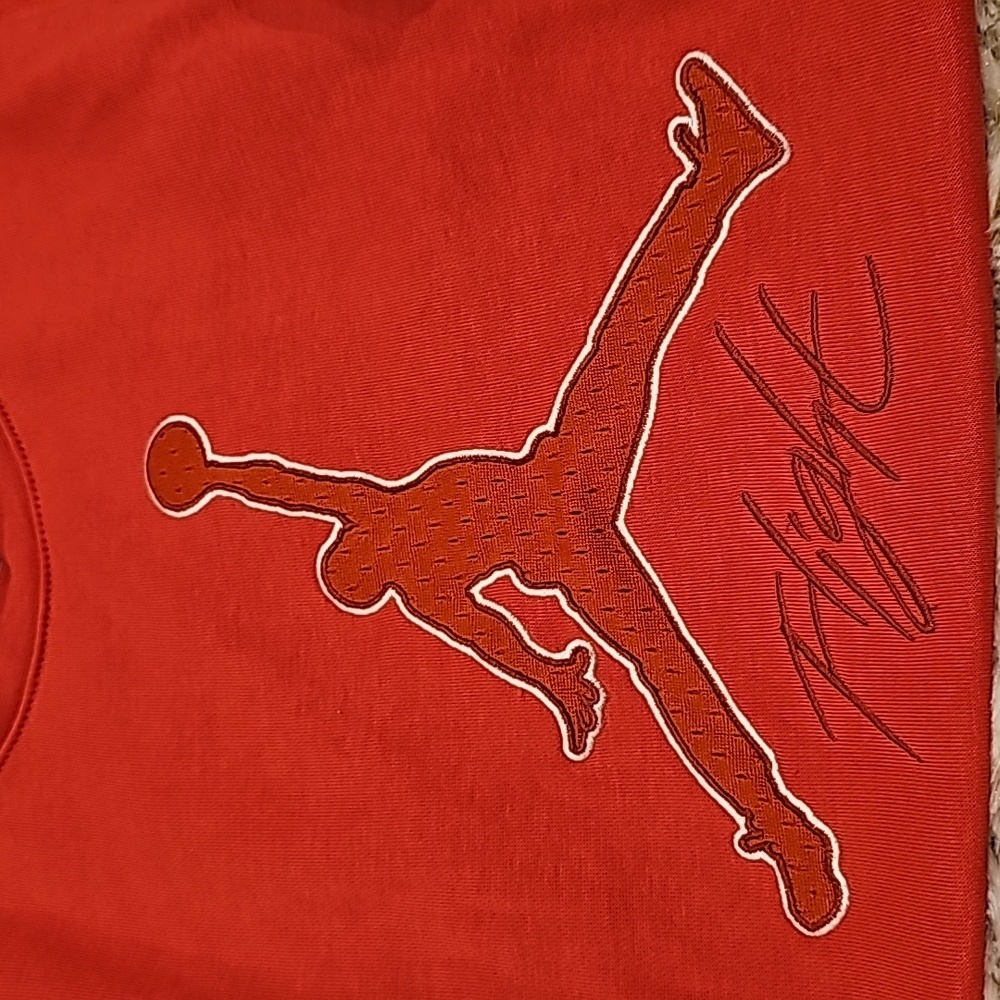 NWT Jordan Sweatshirt - Picture 9 of 10